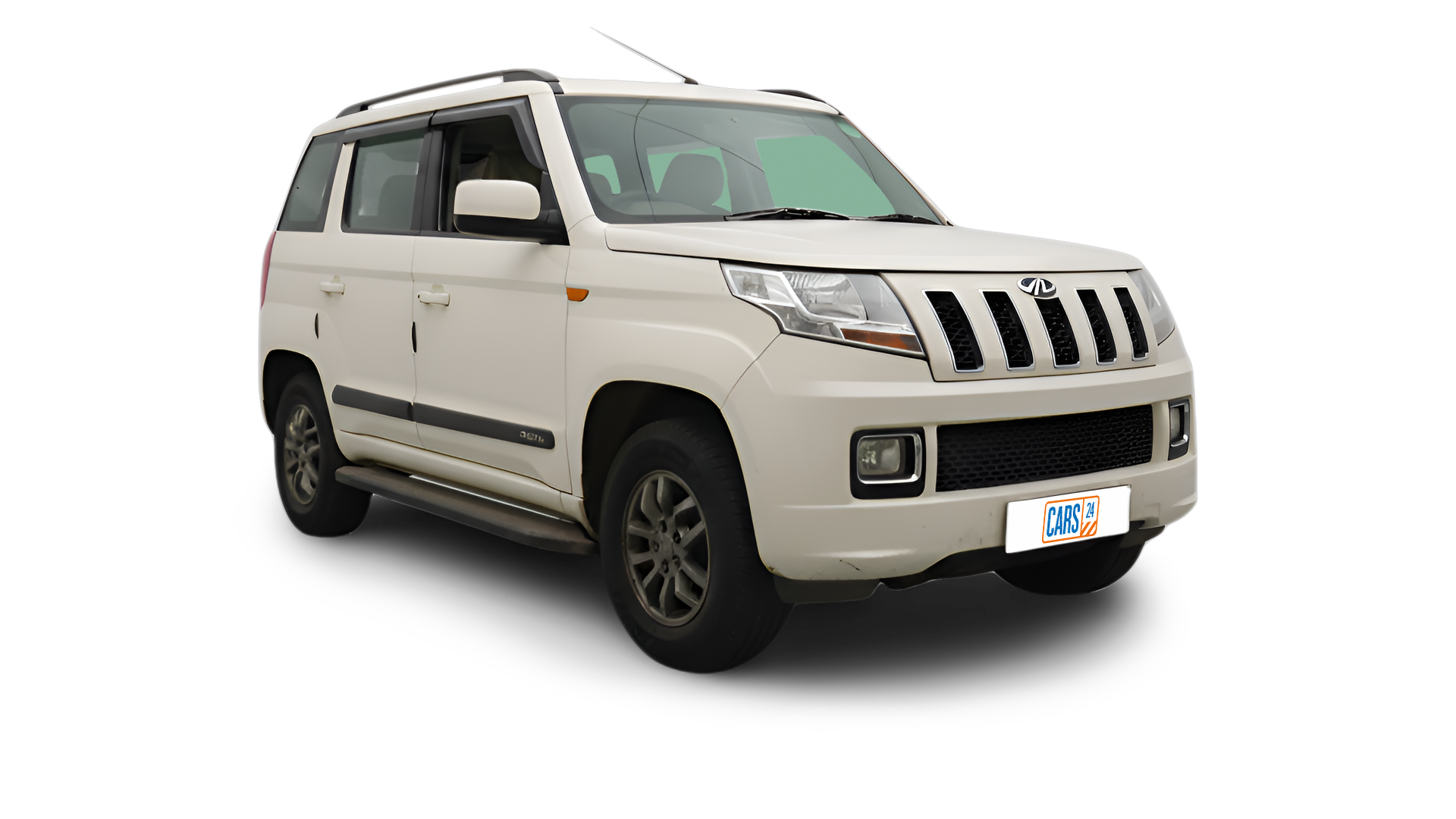 Mahindra TUV300-img